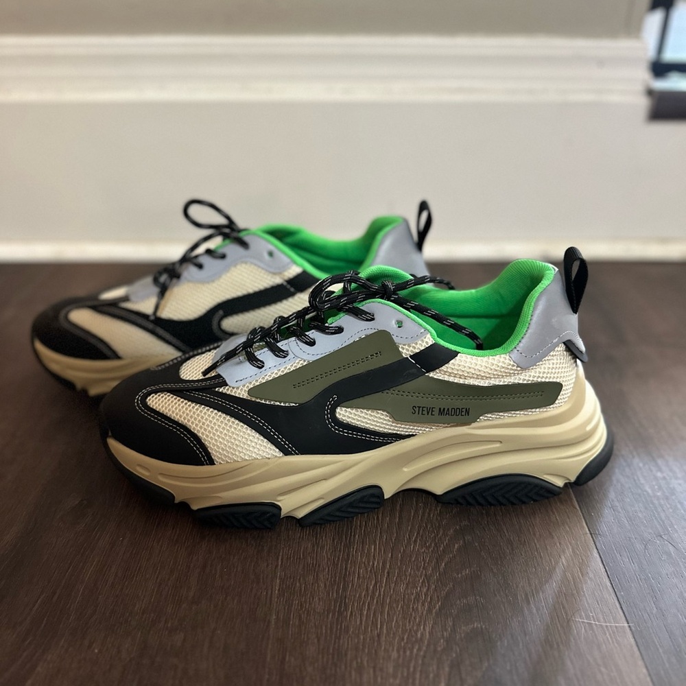 STEVE MADDEN POSSESS Men’s Sneaker - Olive and Khaki
